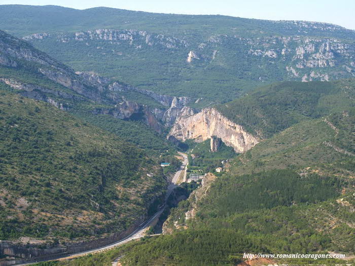 EL CONGOSTO DE OLVENA DESDE EL CASTILLO